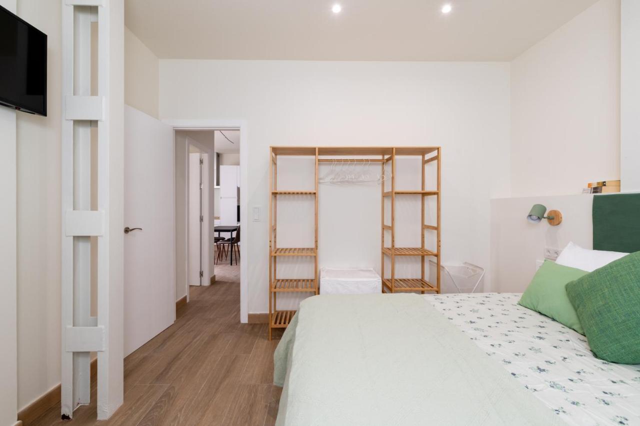 Apartamentos Cervantes 17 Sevilla Exterior foto