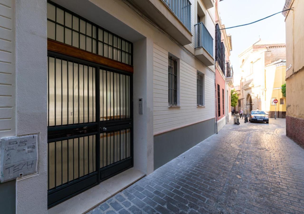 Apartamentos Cervantes 17 Sevilla Exterior foto